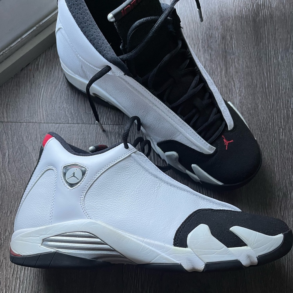 lightly worn 2014 pair of jordan XIV